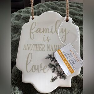 Ashland White and Green Family Wall Plaque